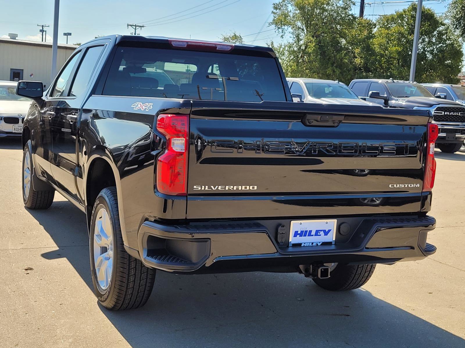 New 2026 Chevrolet Silverado 1500 Custom AWD/4WD image 3