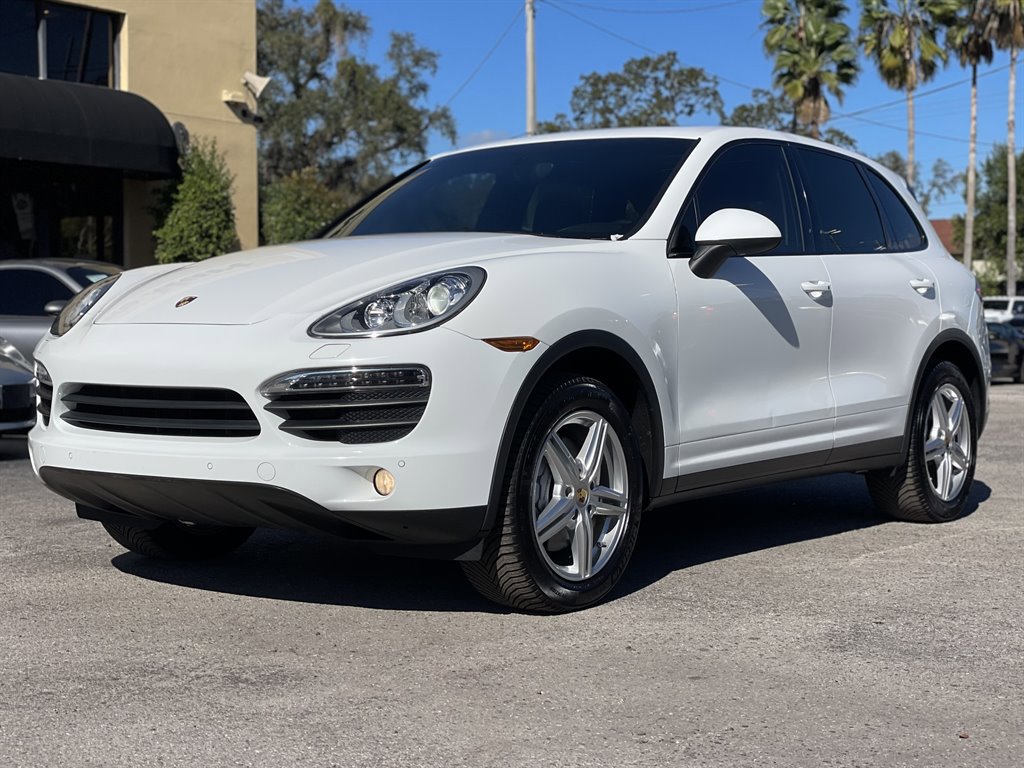 Used 2014 Porsche Cayenne S AWD/4WD image 17