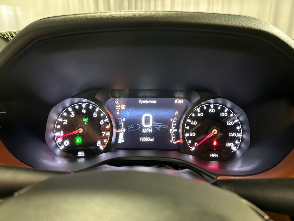 Used 2025 Jeep Compass Limited image 16