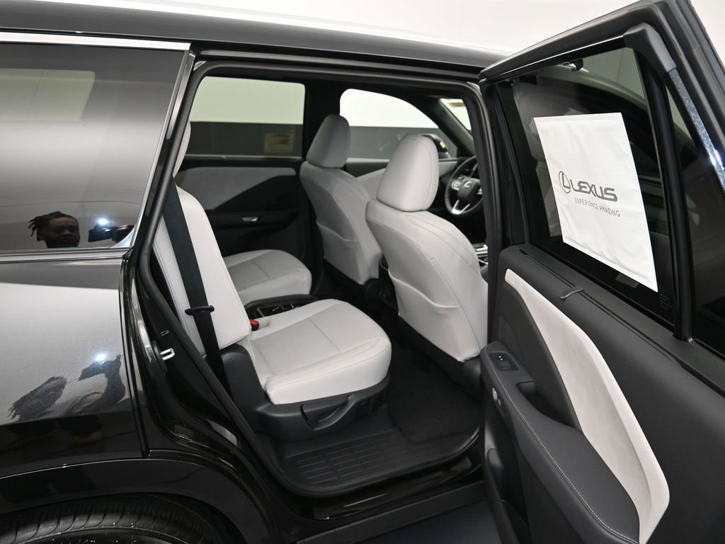 New 2026 Lexus TX 350 AWD image 11