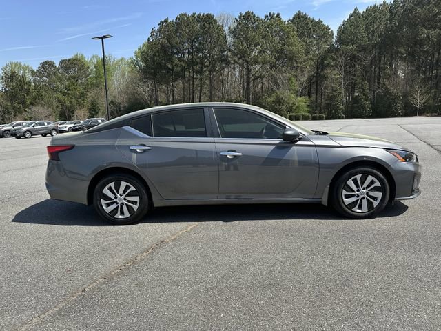 Certified 2025 Nissan Altima 2.5 S FWD image 9