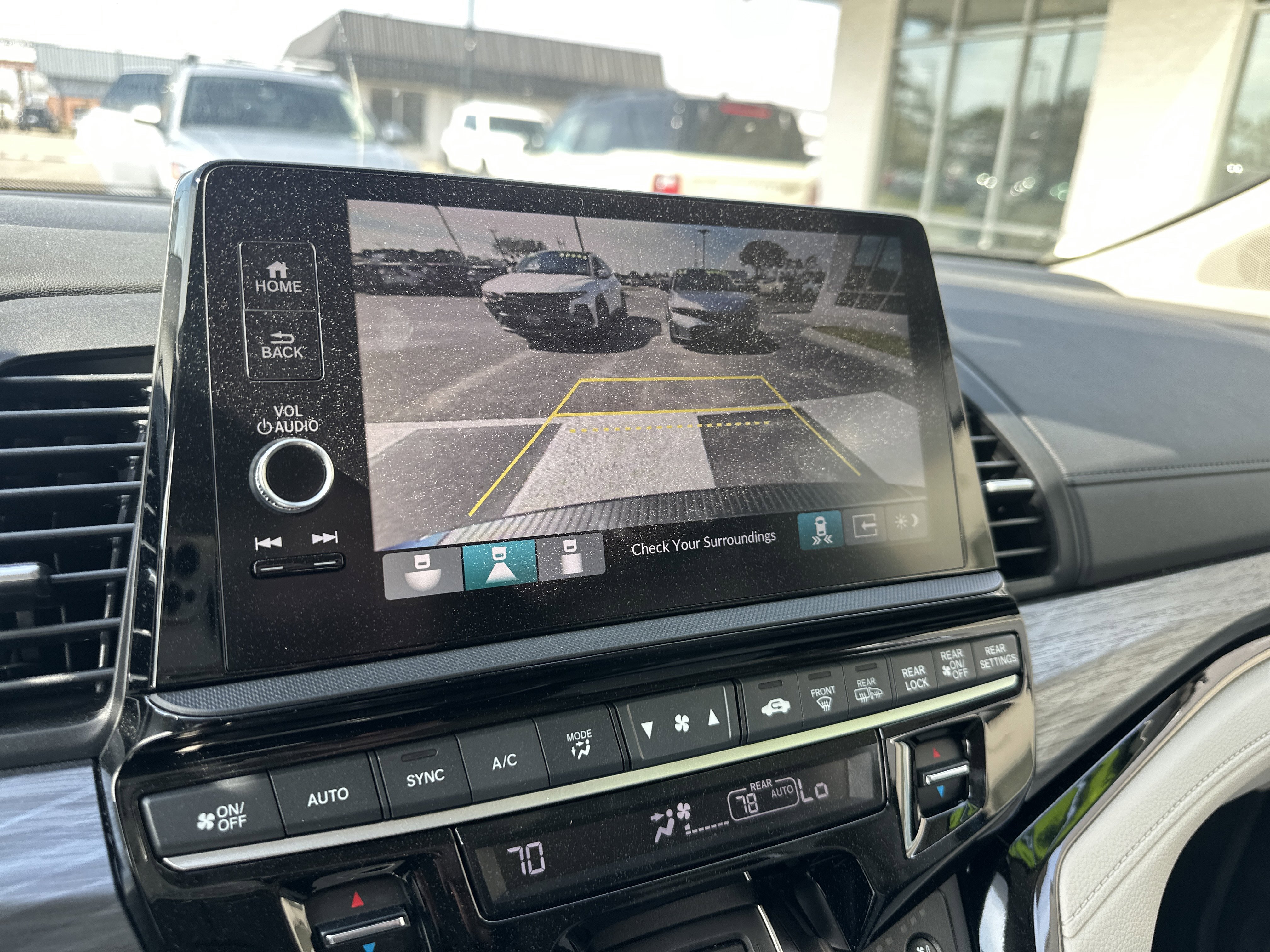 Used 2025 Honda Odyssey Elite image 19