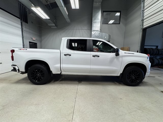 Used 2023 Chevrolet Silverado 1500 Custom w/ LPO, Dark Essentials Package AWD/4WD image 8