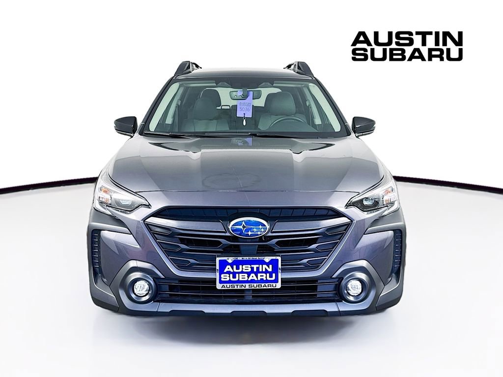 Certified 2025 Subaru Outback Premium image 3