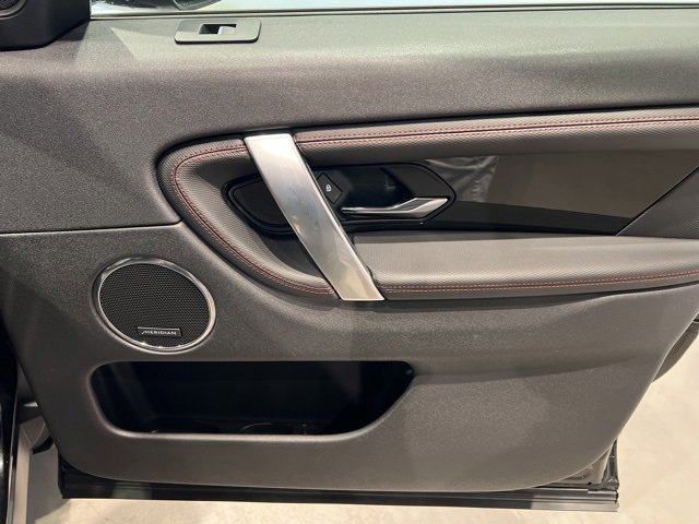 Used 2023 Land Rover Discovery Sport S R-Dynamic image 43