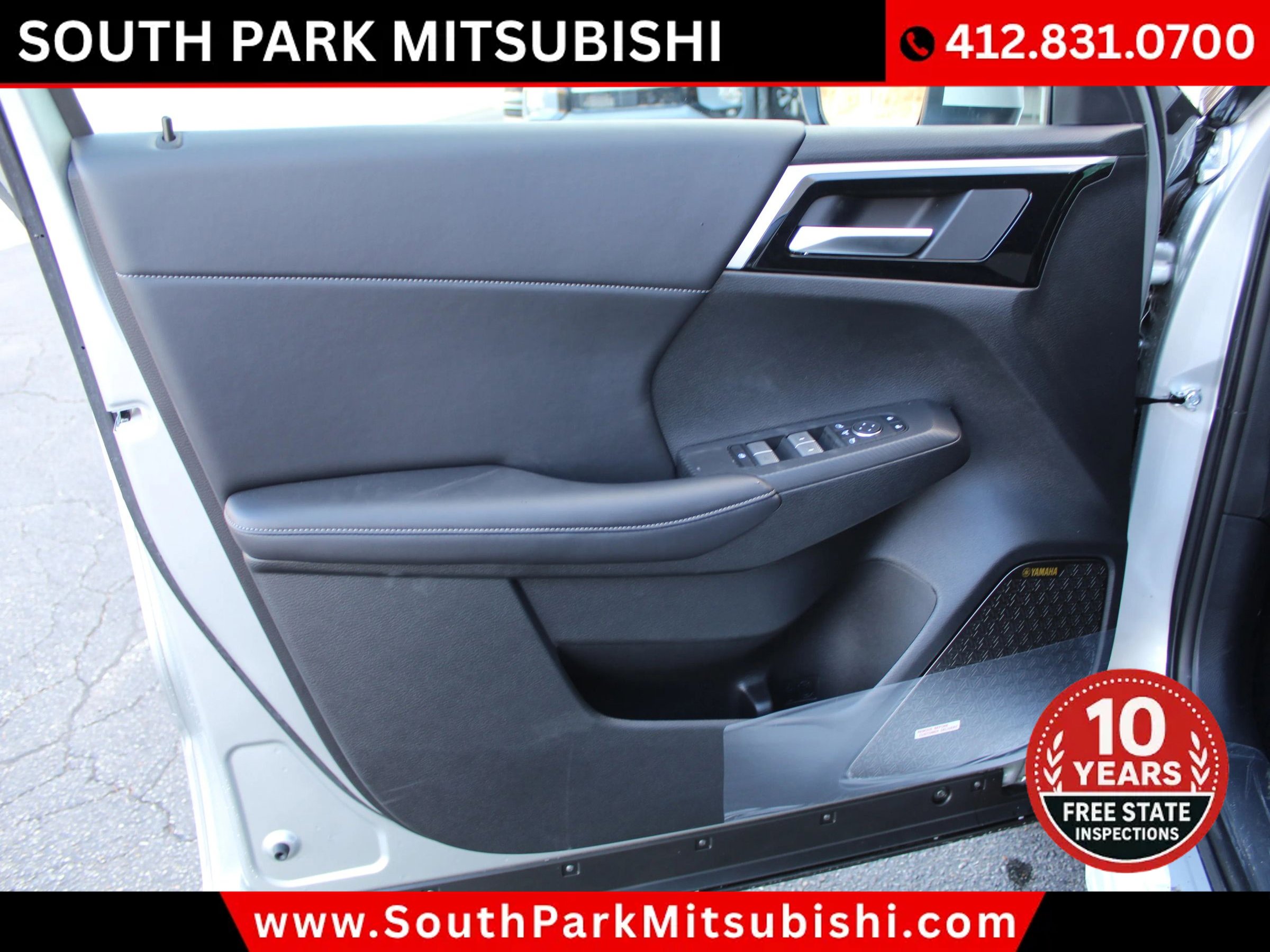 Used 2026 Mitsubishi Outlander SE image 13