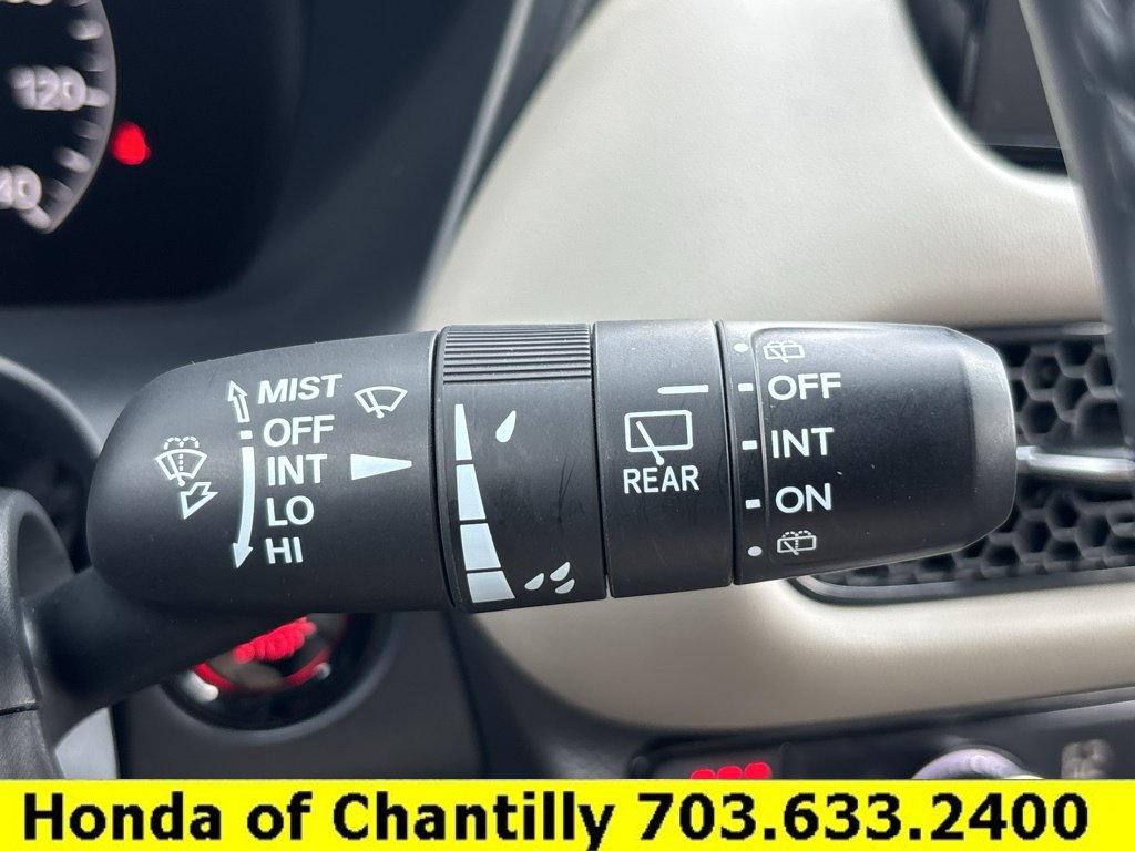 Certified 2024 Honda HR-V EX-L image 8