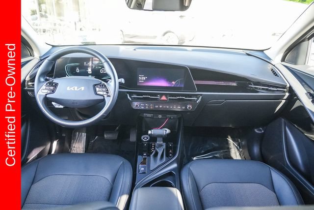 Certified 2025 Kia Niro EX FWD image 13