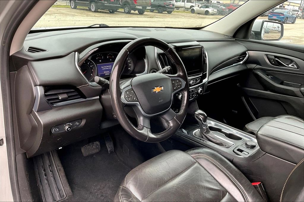 Used 2021 Chevrolet Traverse Premier image 14
