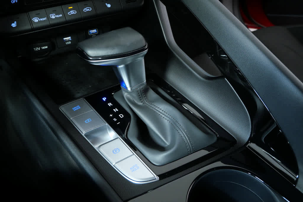 Certified 2023 Hyundai Elantra SEL w/ Convenience Package image 15