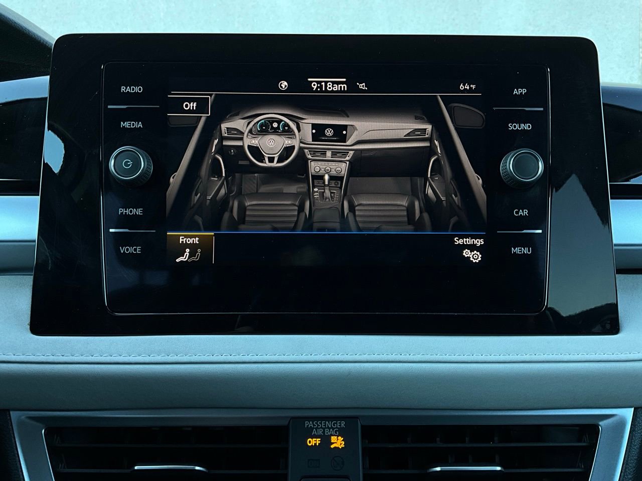 Used 2025 Volkswagen Taos SE image 31