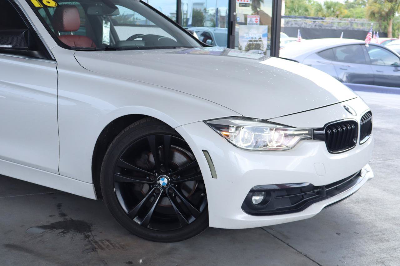 Used 2018 BMW 330i Sedan RWD image 2