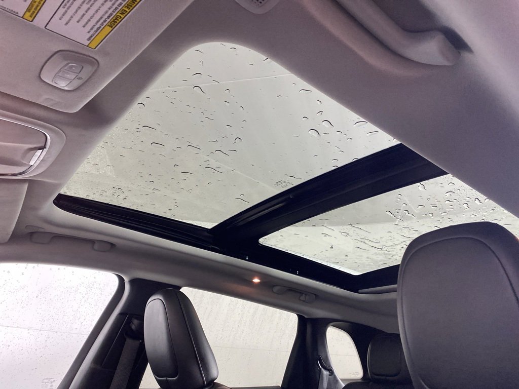 Used 2021 Jeep Cherokee Limited w/ Elite Package image 21