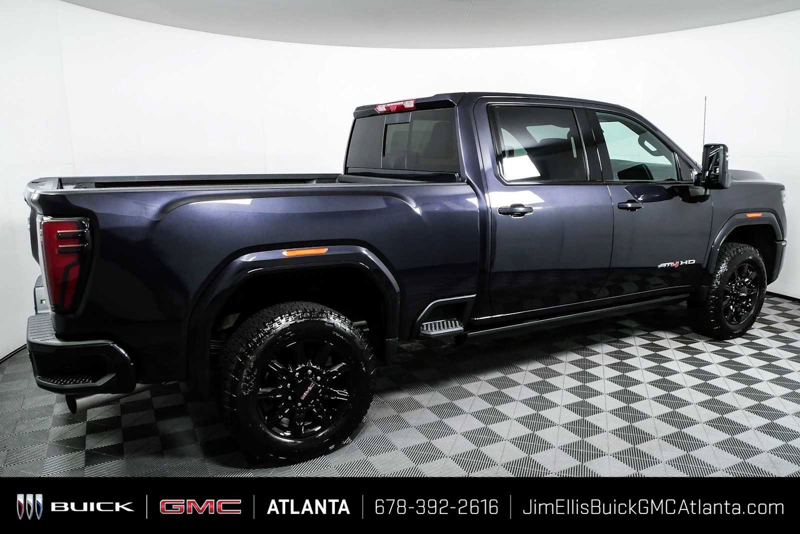 New 2026 GMC Sierra 2500 AT4 w/ AT4 Premium Plus Package AWD/4WD image 2