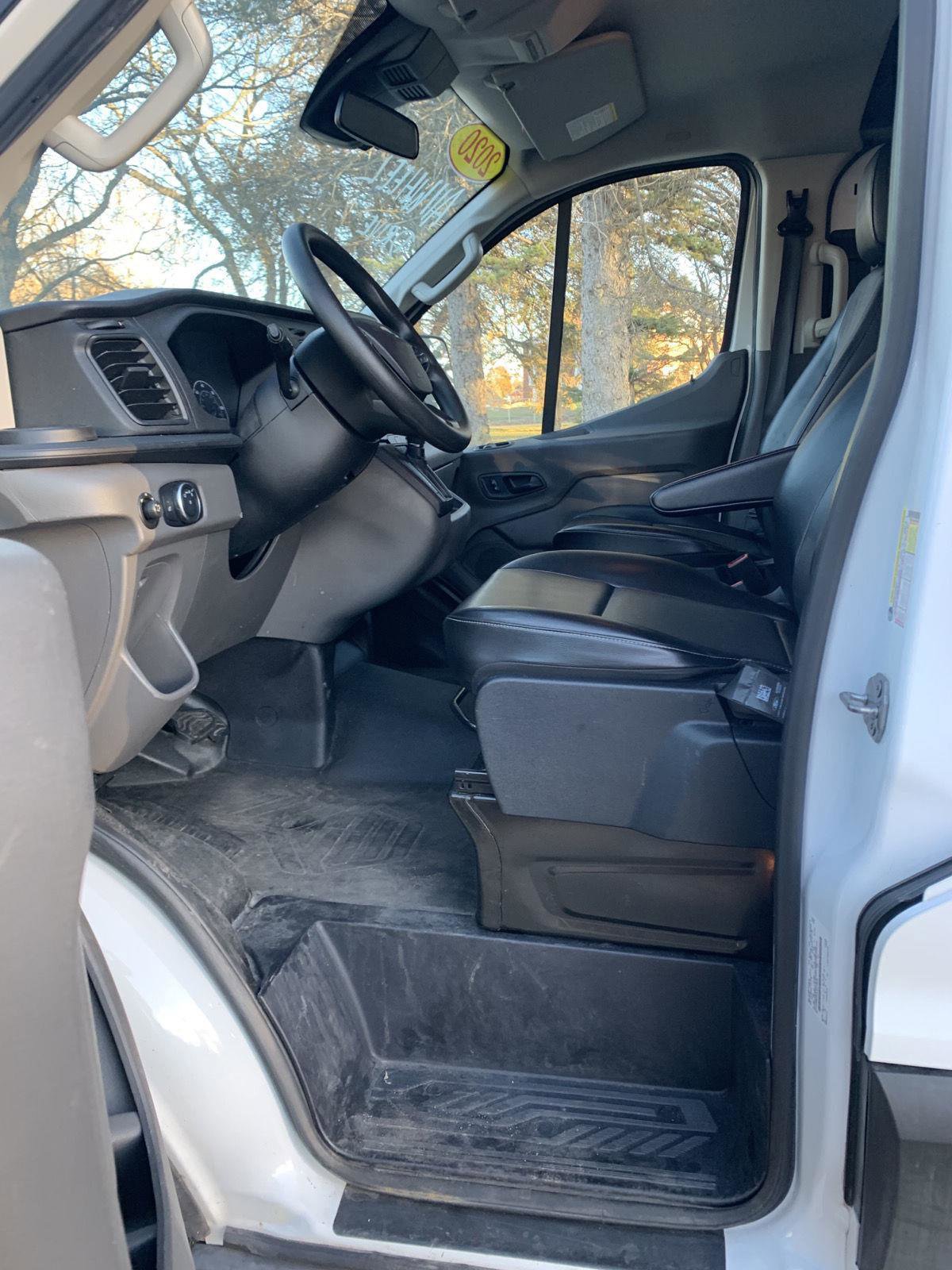 Used 2020 Ford Transit 150 Low Roof AWD image 10