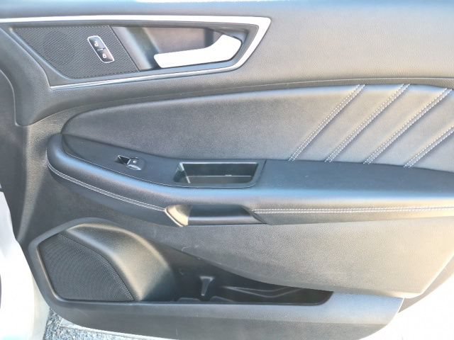 Used 2016 Ford Edge Sport w/ Equipment Group 401A AWD/4WD image 33