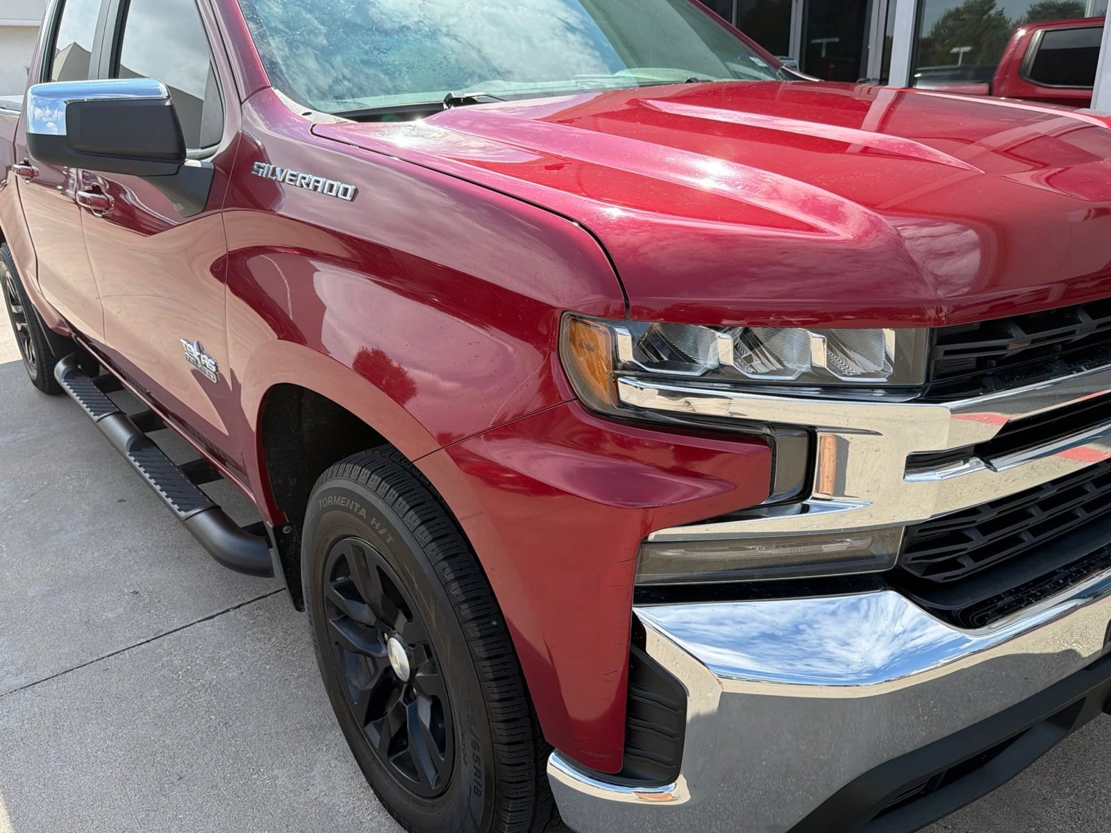 Used 2019 Chevrolet Silverado 1500 LT w/ Texas Edition RWD image 3