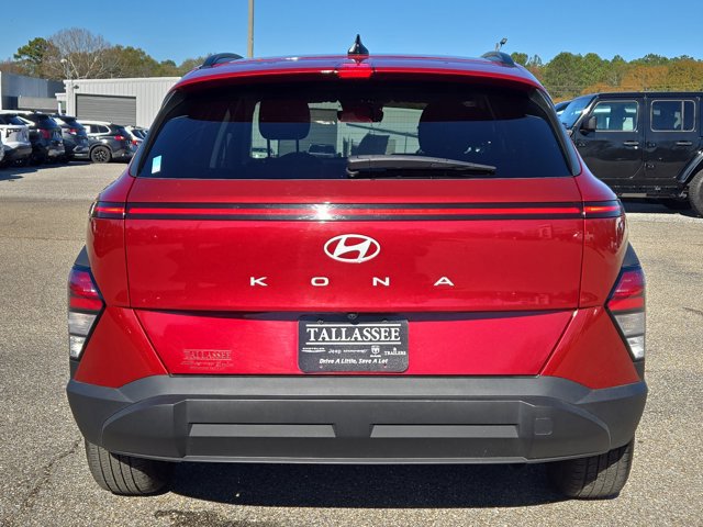 Used 2025 Hyundai Kona SEL FWD image 7