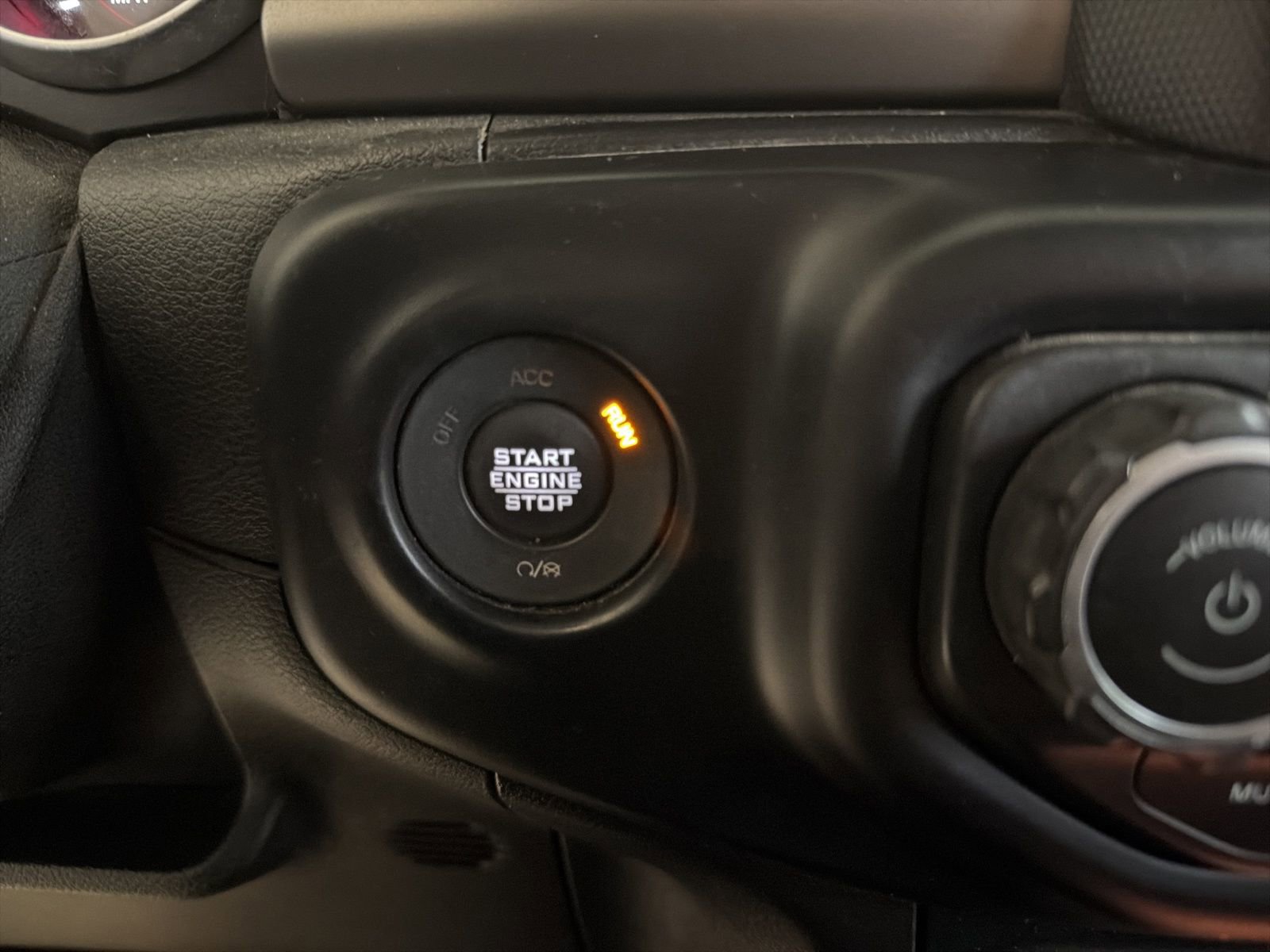 Used 2021 Jeep Wrangler Unlimited Rubicon image 25