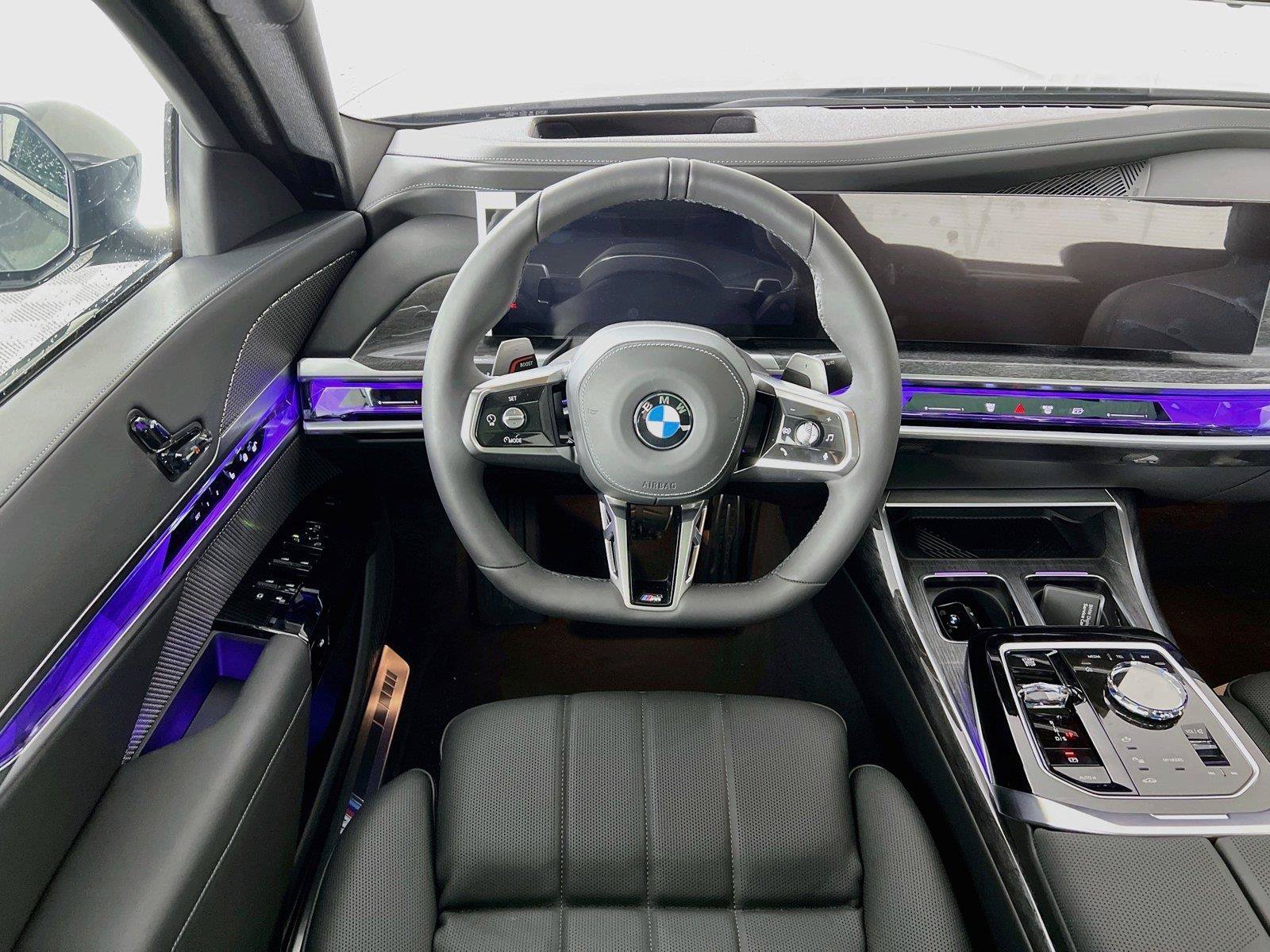 Used 2026 BMW 760i xDrive AWD/4WD image 22