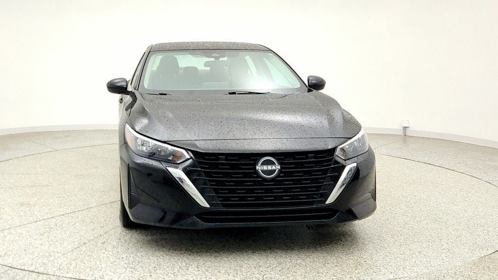 Used 2024 Nissan Sentra SV FWD image 2