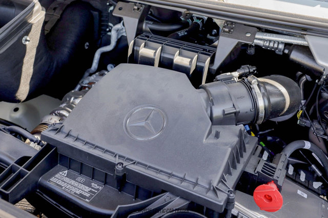 Used 2025 Mercedes-Benz Sprinter 2500 image 18