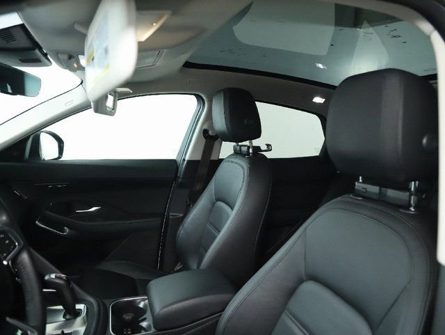 Used 2020 Jaguar E-PACE image 18