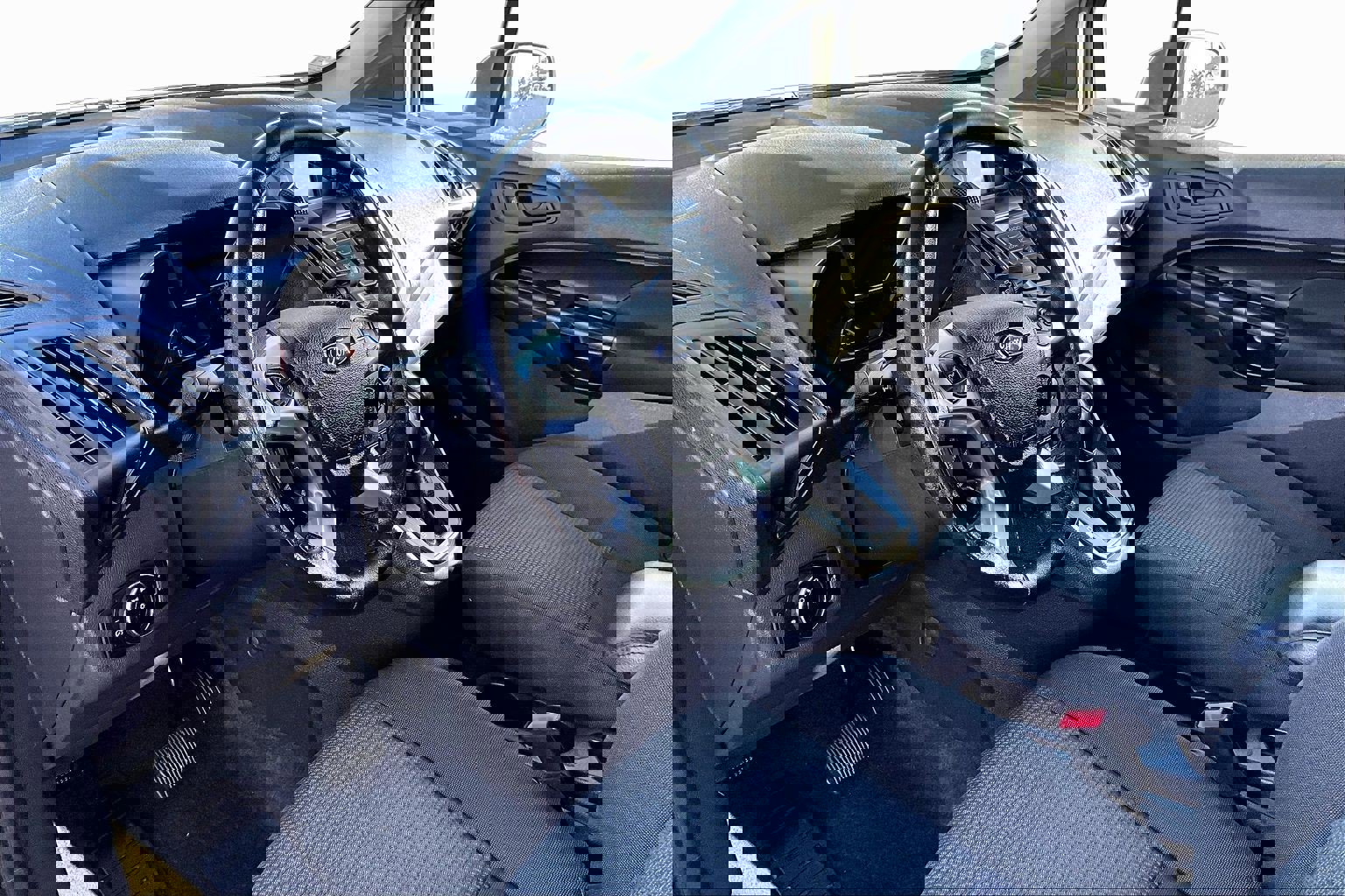 Used 2018 Ford Transit Connect XL image 12