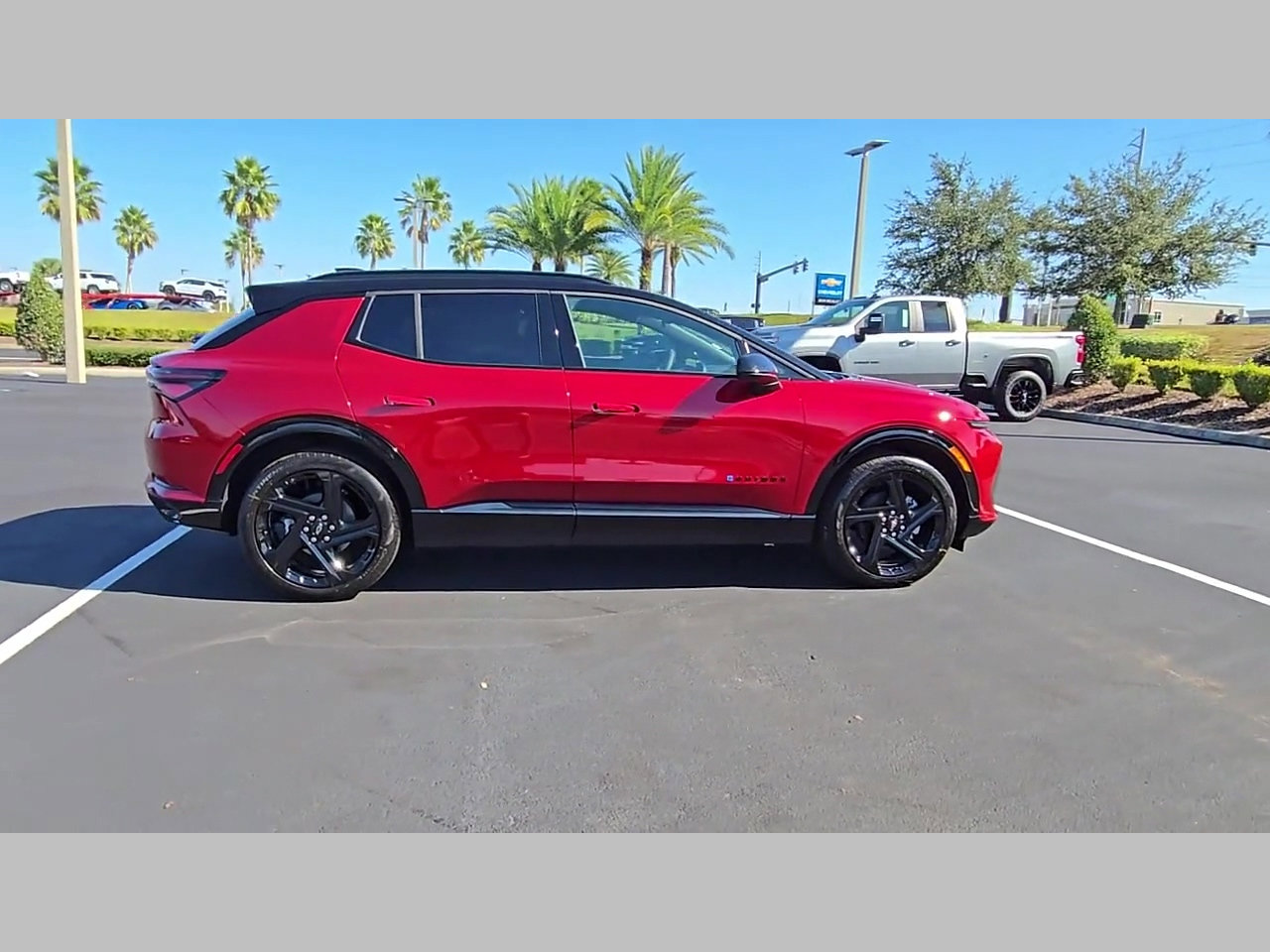 New 2026 Chevrolet Equinox EV RS image 23