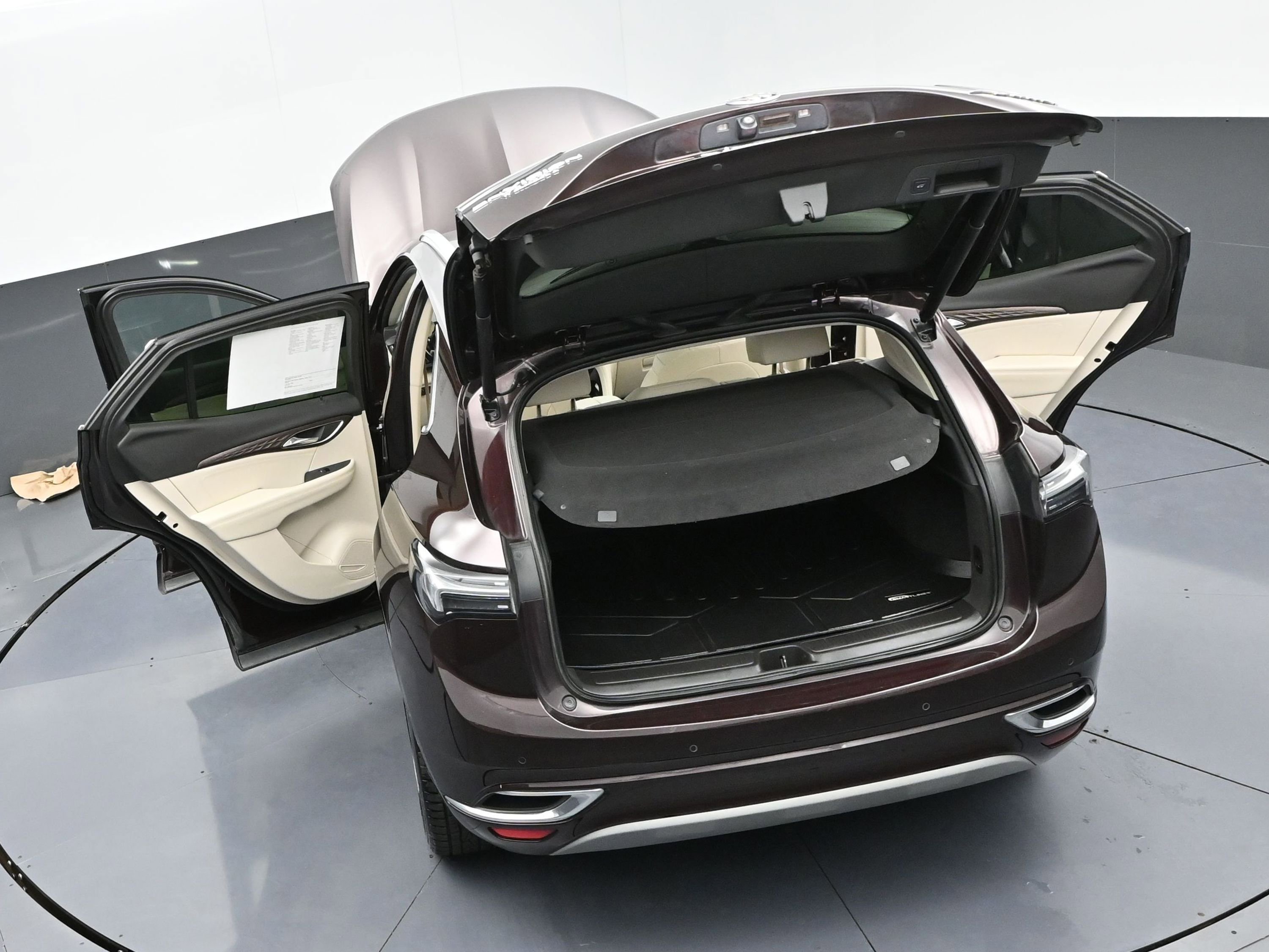 Used 2023 Buick Envision Avenir image 52