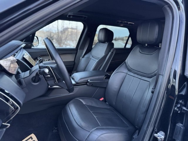 Used 2025 Land Rover Range Rover Sport SE image 11