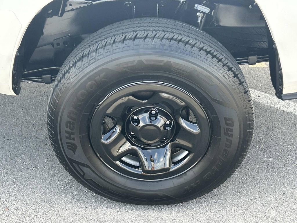 Used 2023 Toyota Tacoma SR image 14