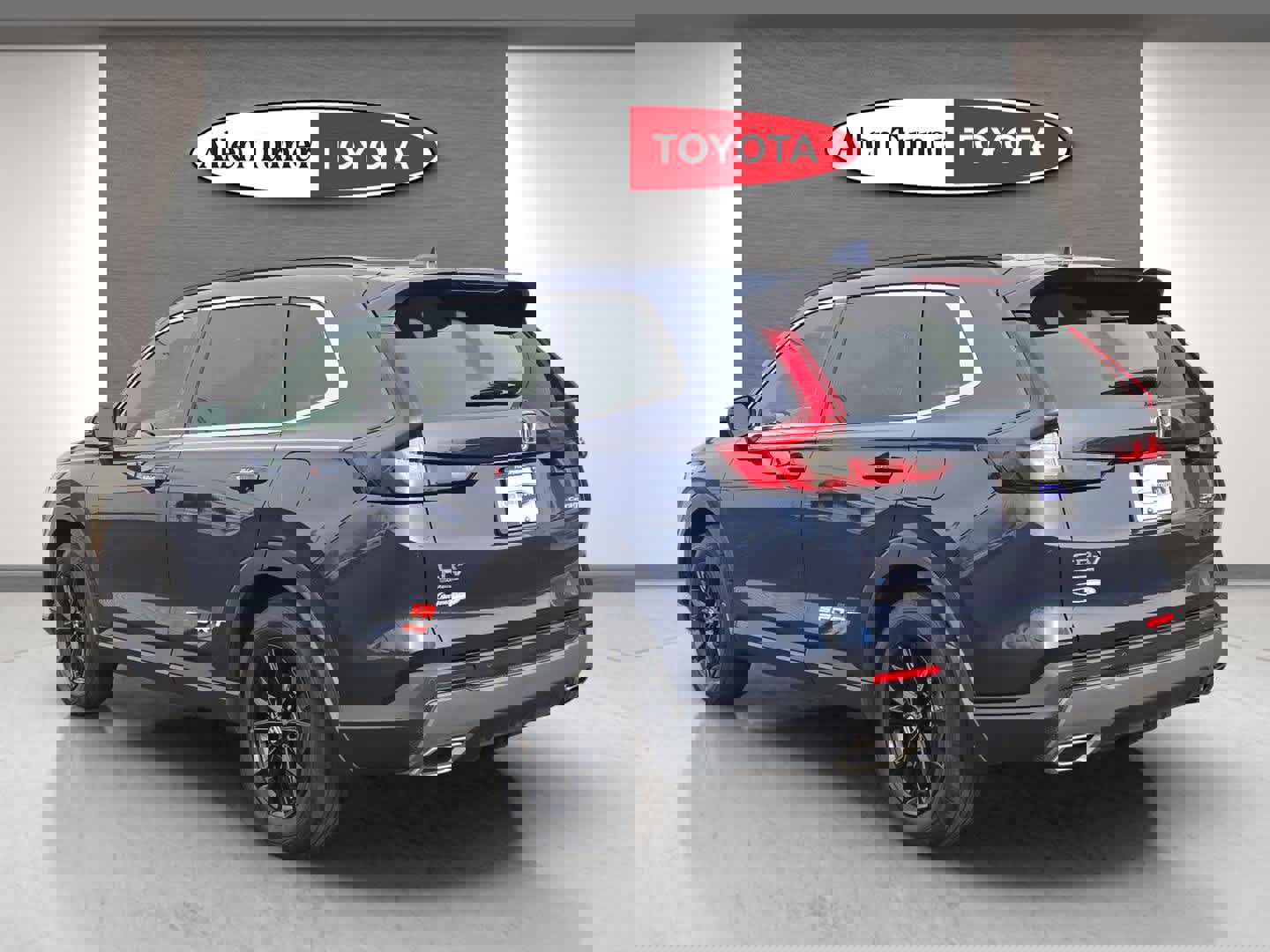 Used 2025 Honda CR-V Sport-L image 8