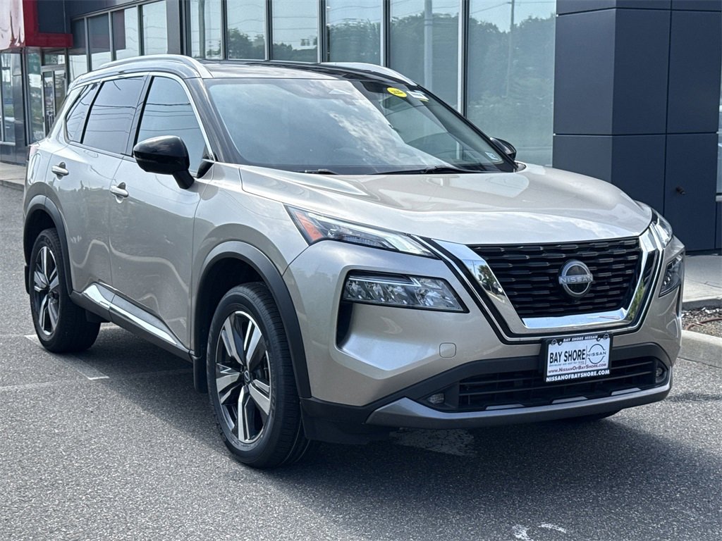 Certified 2022 Nissan Rogue SL image 2