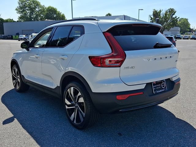 Certified 2025 Volvo XC40 B5 Ultra AWD/4WD image 4