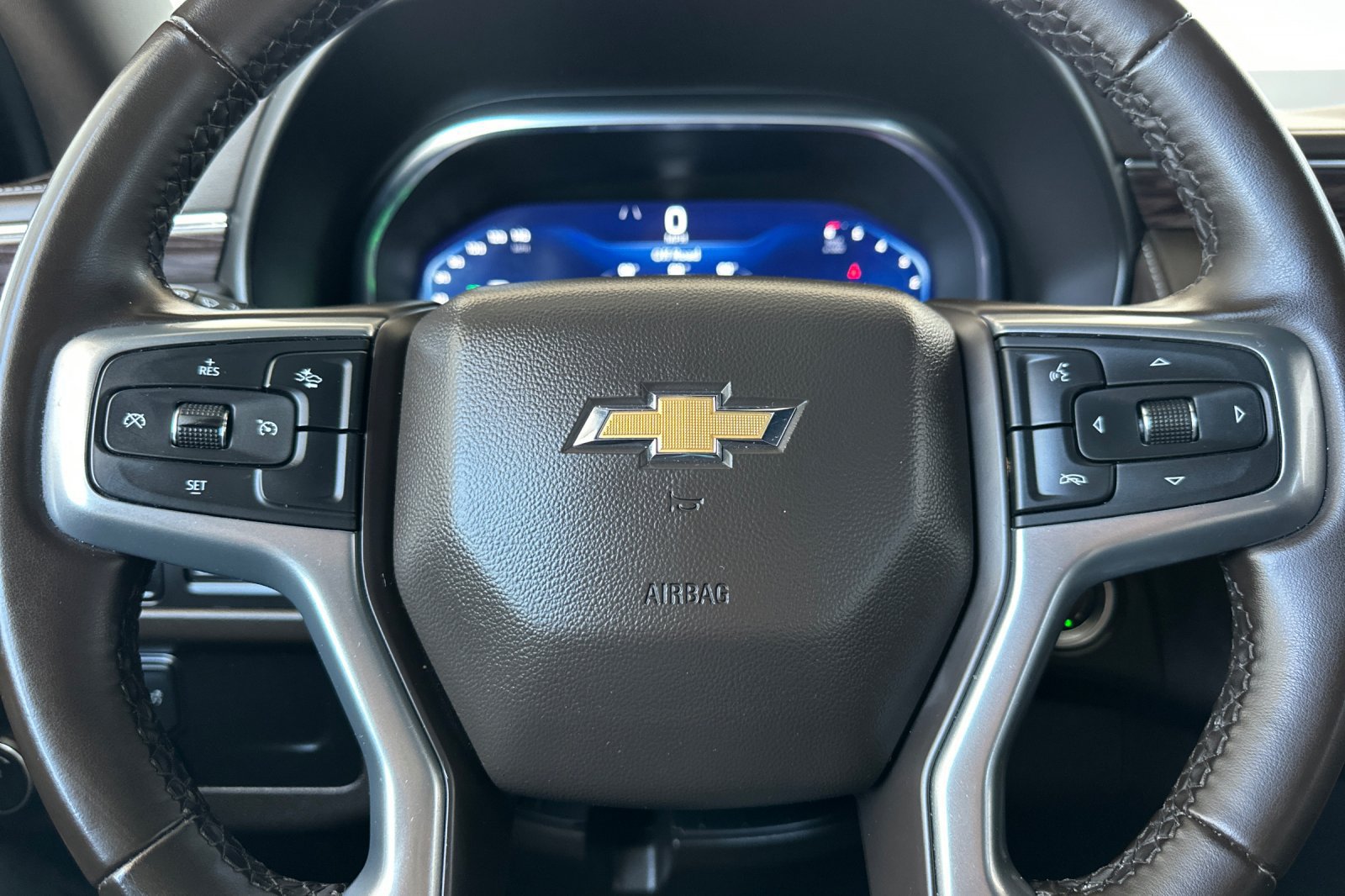Used 2024 Chevrolet Tahoe LT AWD/4WD image 33