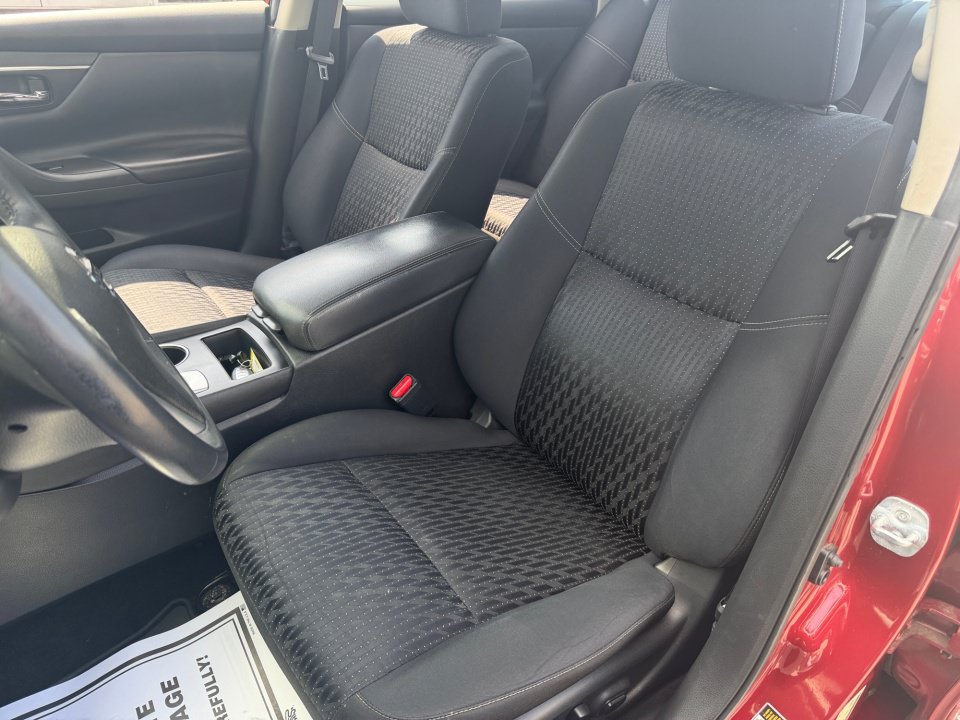 Used 2017 Nissan Altima 2.5 SV FWD image 30