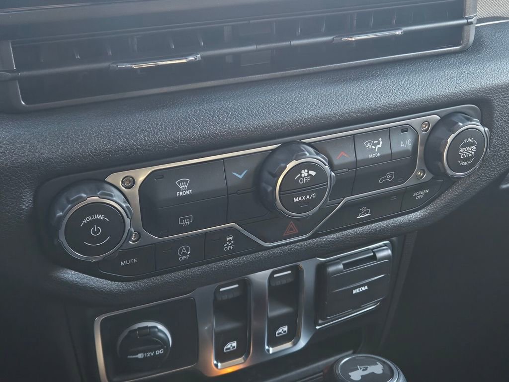 New 2026 Jeep Wrangler Sport S AWD/4WD image 18