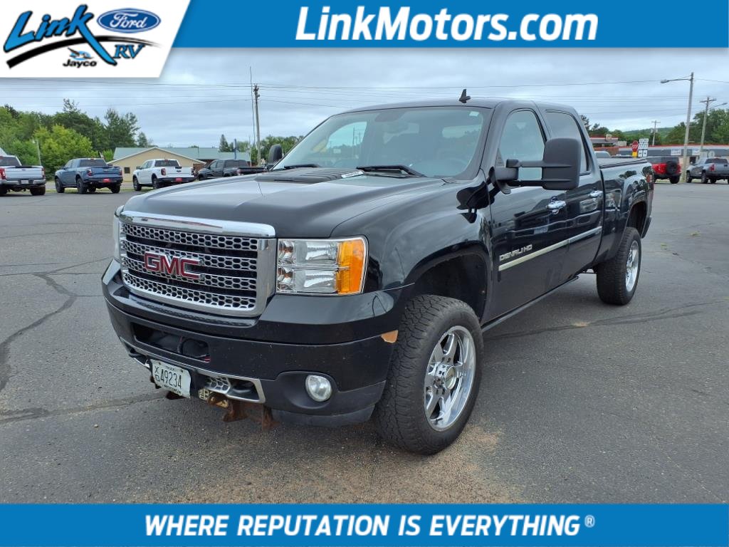 Used 2013 GMC Sierra 2500 Denali w/ Suspension Package, Off-Road AWD/4WD image 1