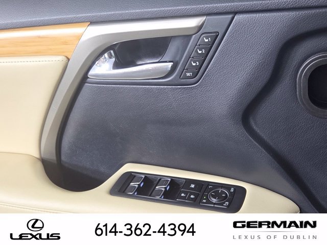Certified 2022 Lexus RX 350L Premium w/ Premium Package AWD/4WD image 26