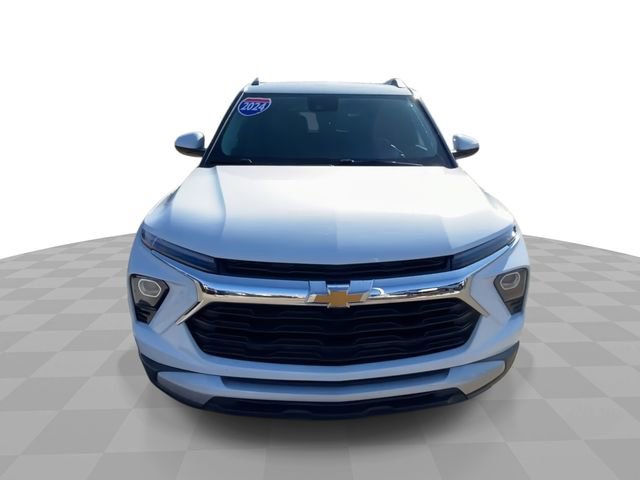 Used 2024 Chevrolet TrailBlazer LT w/ LT Cold Weather Package image 5