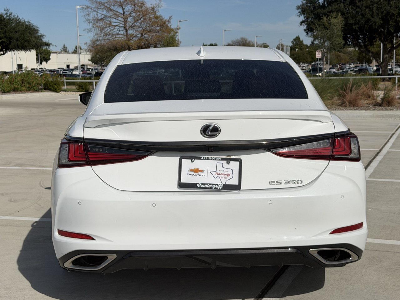 Used 2023 Lexus ES 350 F Sport w/ Accessory Package (Z2) FWD image 5