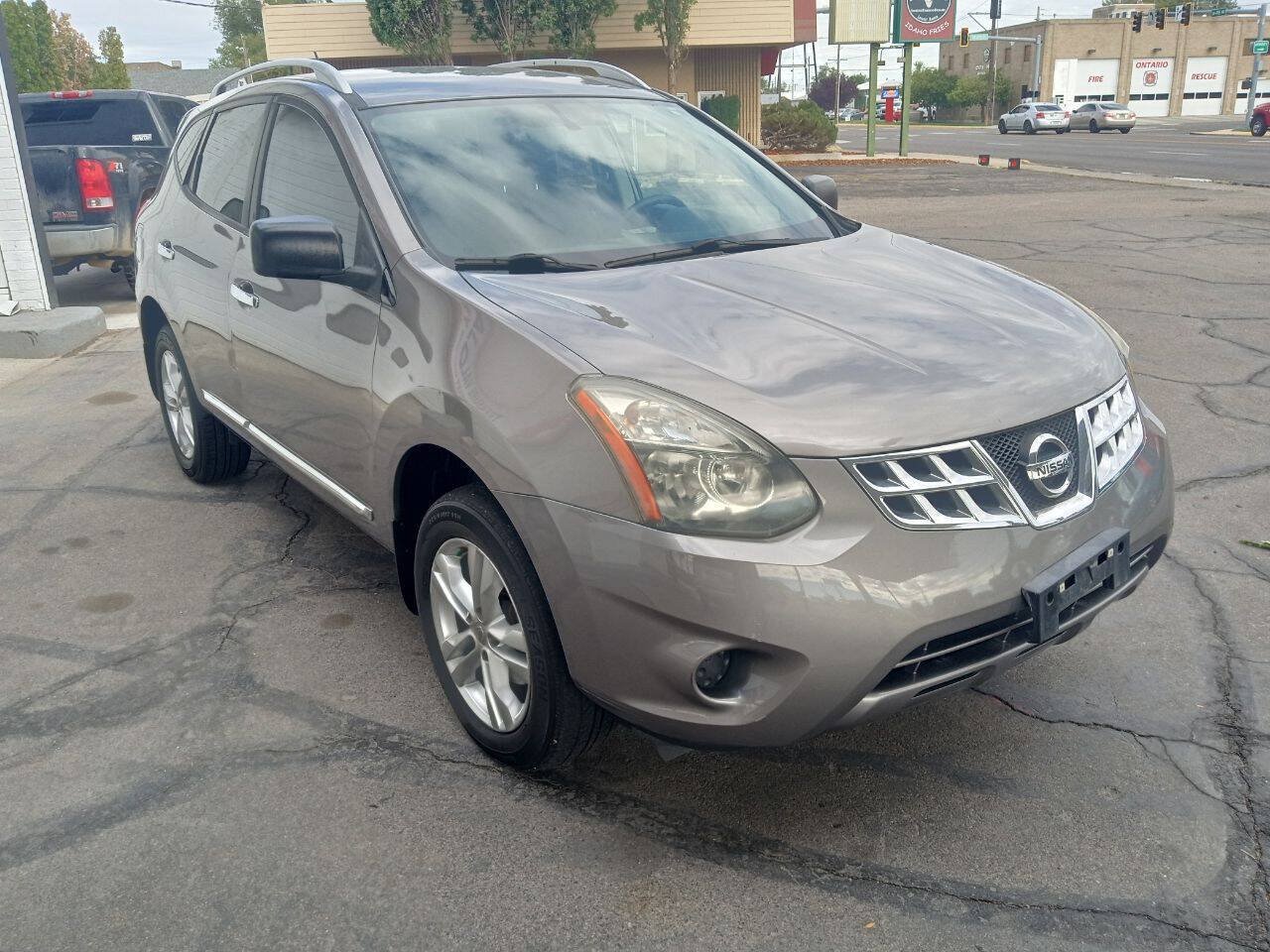 Used 2015 Nissan Rogue S w/ Convenience Package AWD/4WD image 8
