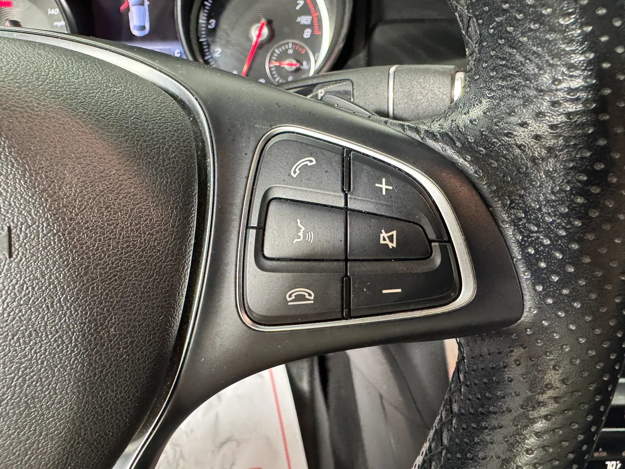 Used 2019 Mercedes-Benz CLA 250 4MATIC image 16