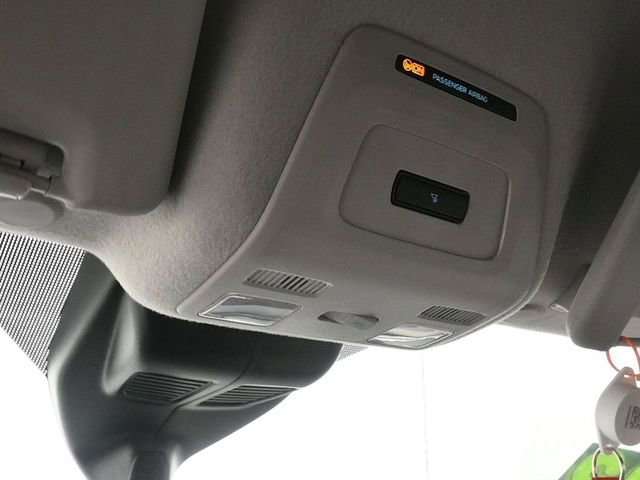 Used 2023 Ford Transit 250 Medium Roof image 17