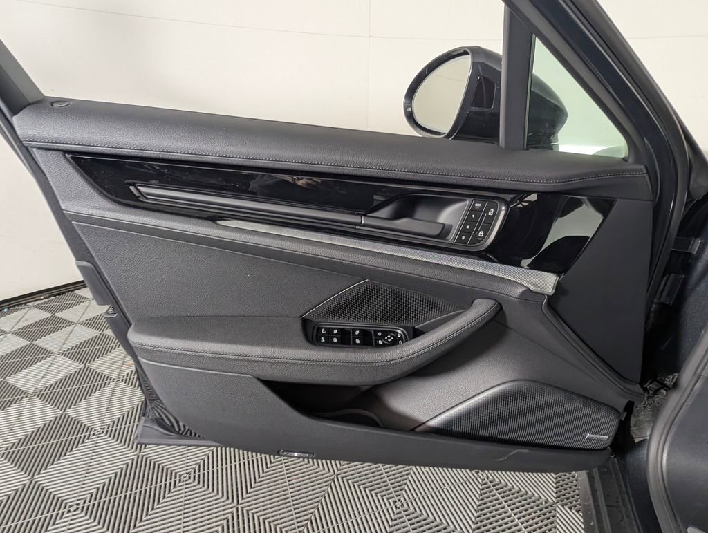 New 2026 Porsche Panamera 4 image 25