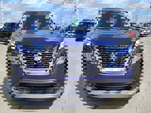 Used 2022 Nissan Rogue SV image 12