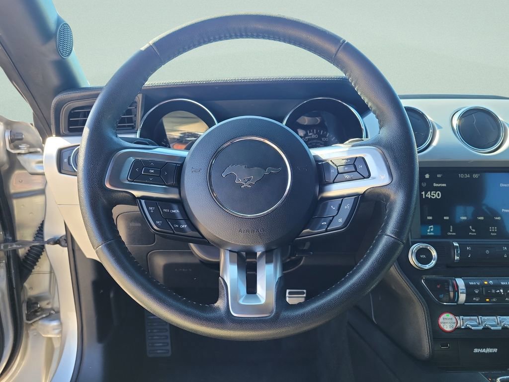 Used 2017 Ford Mustang Premium image 23