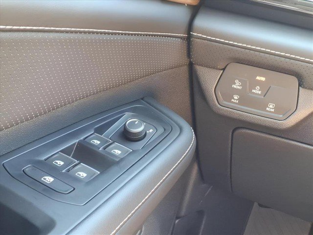 New 2026 Volkswagen Atlas SE image 27