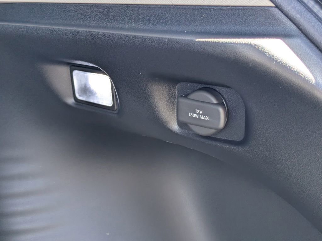 Used 2024 Honda HR-V LX image 12